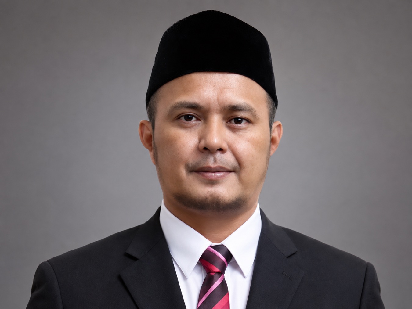 Dr. Kamaruddin, M.E.