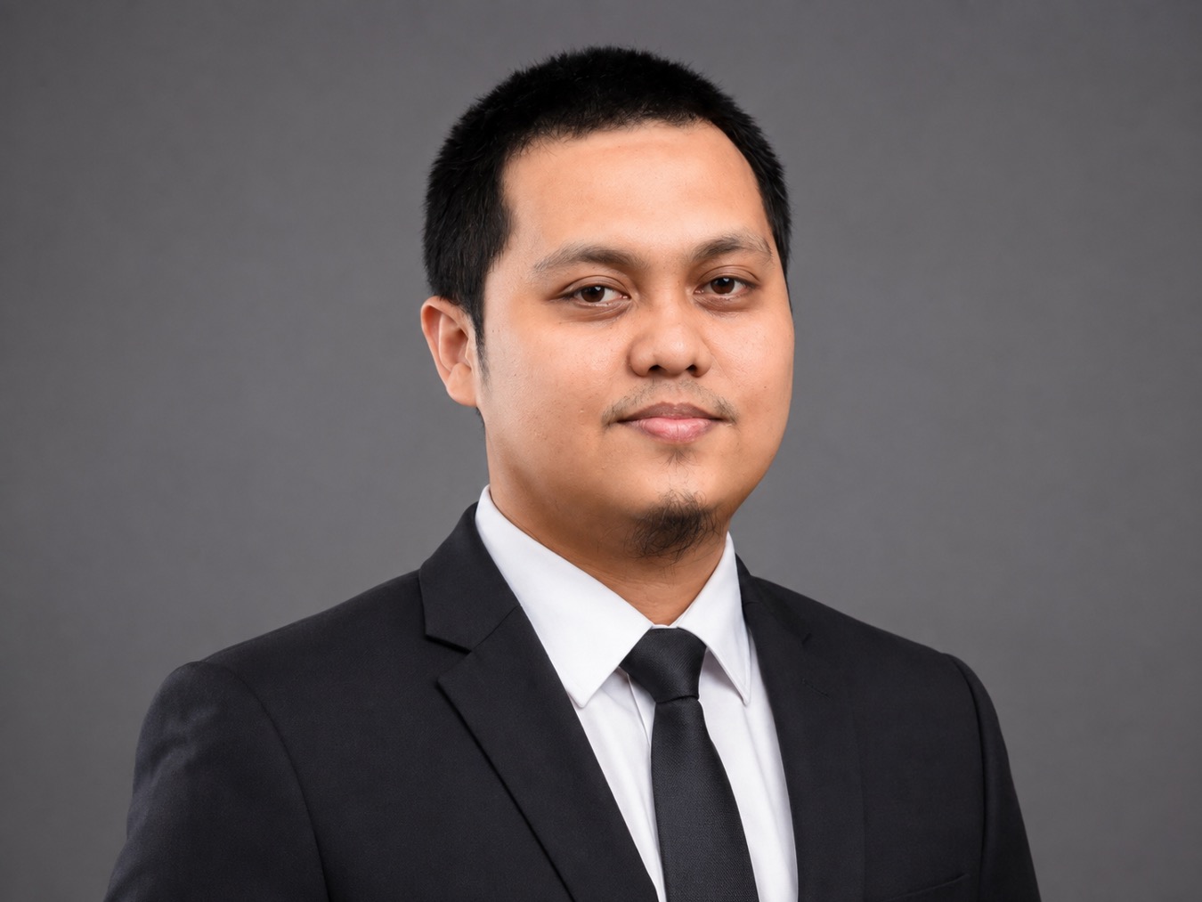 Farid Fajrin, S.Pd., M.Acc.