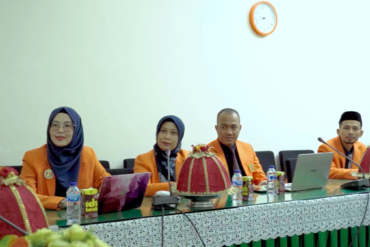 Implementasi Integrasi Interkoneksi Islam, Sains, dan Teknologi Berbasis Moderasi Beragama