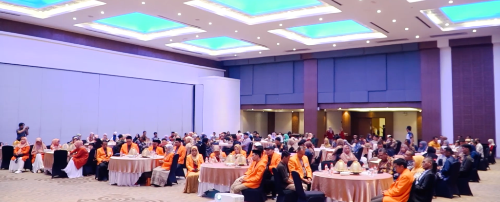 Gelar Seminar Nasional tentang Pengelolaan Active dan Passive Income melalui Wirausaha Syariah di Era Digital